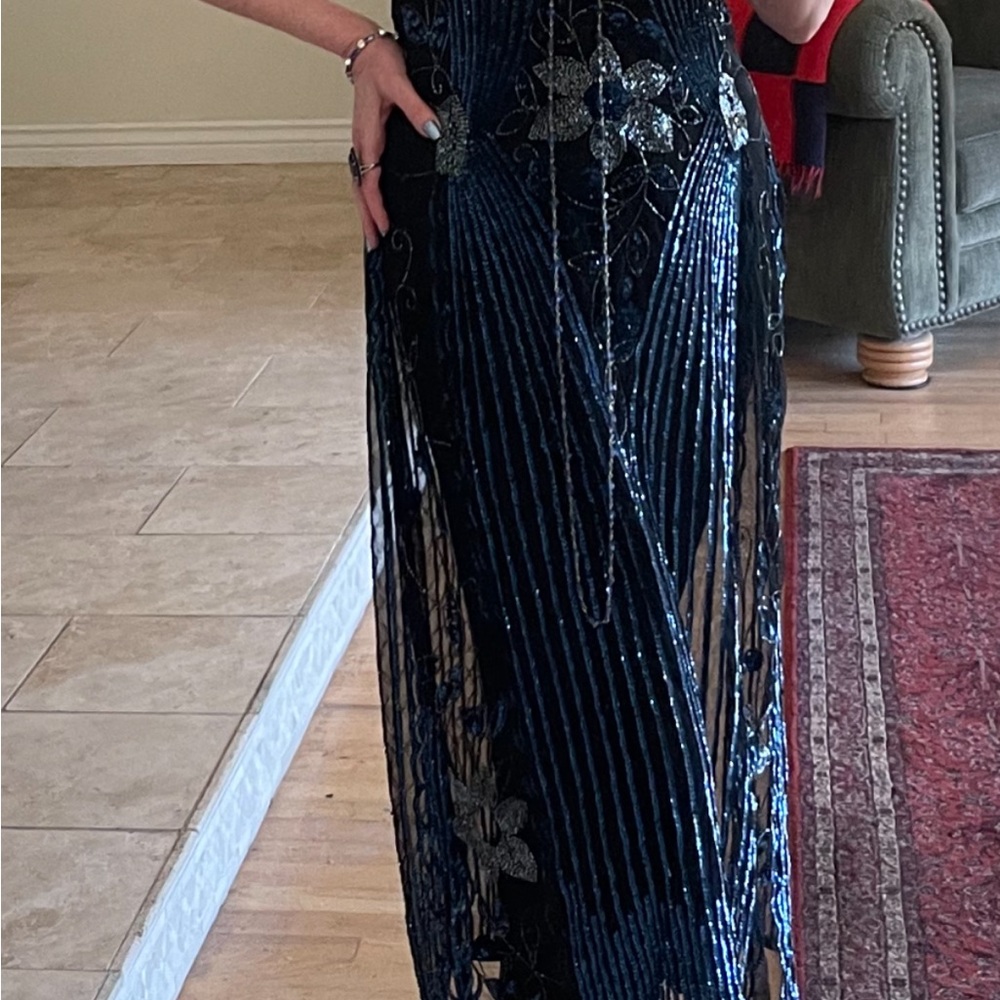 🎉HP🎉 European Flapper Dress 20’s Gatsby Mesh Sequins Sapphire Onyx Color… - Picture 11 of 12